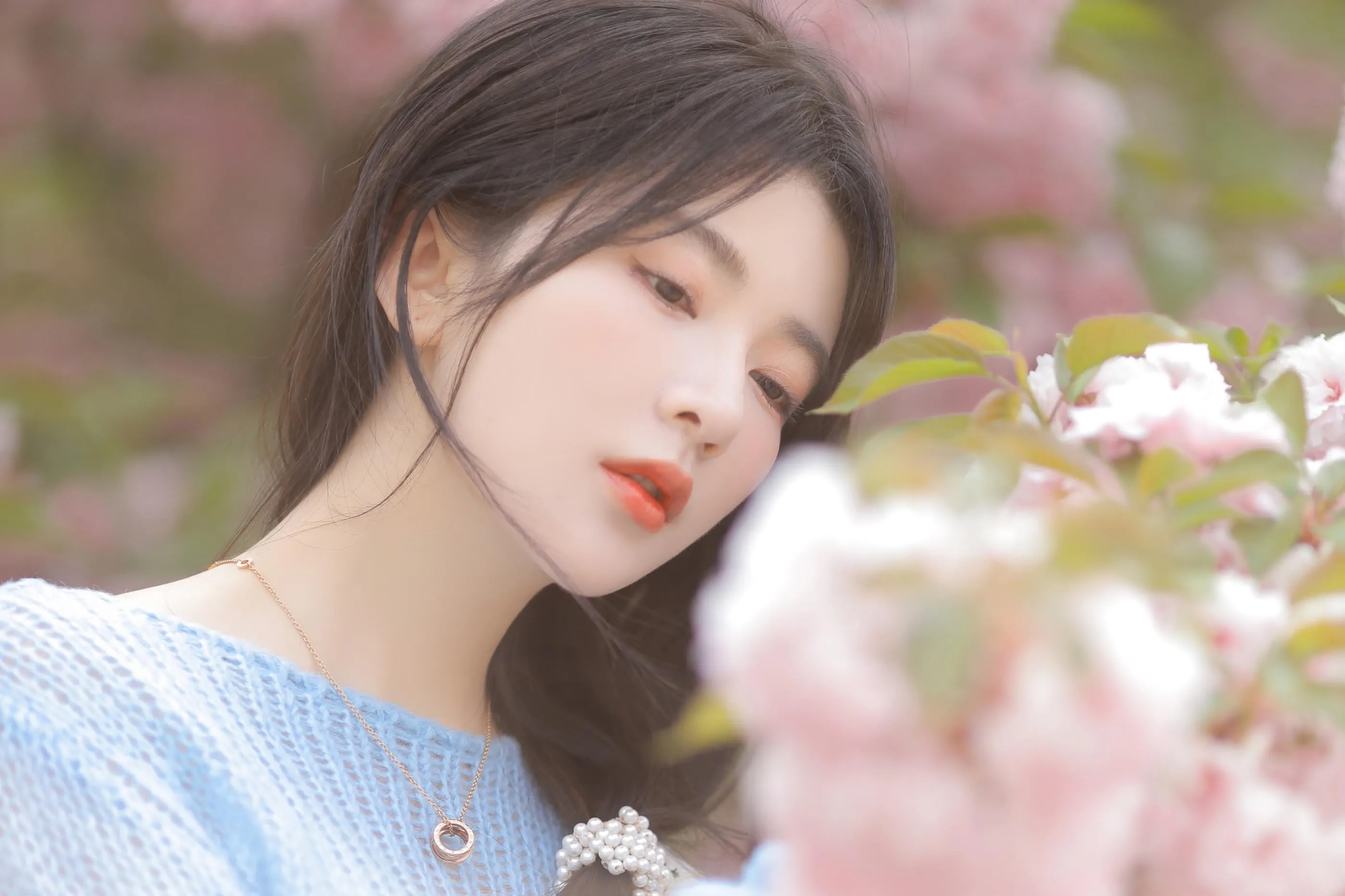[艺图语] 2022.06.22 粉蓝晚樱 杨伊墨 [29P]插图6